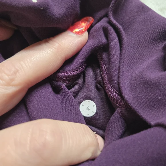 Lululemon Simply Bare Tight Darkest Magenta Sz 4 Nulu High Rise Yoga Full Length - Picture 4 of 6